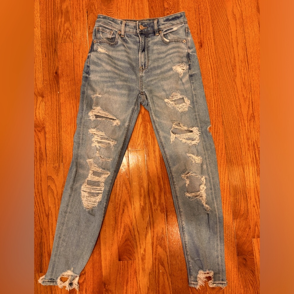 American Eagle Mom Jeans